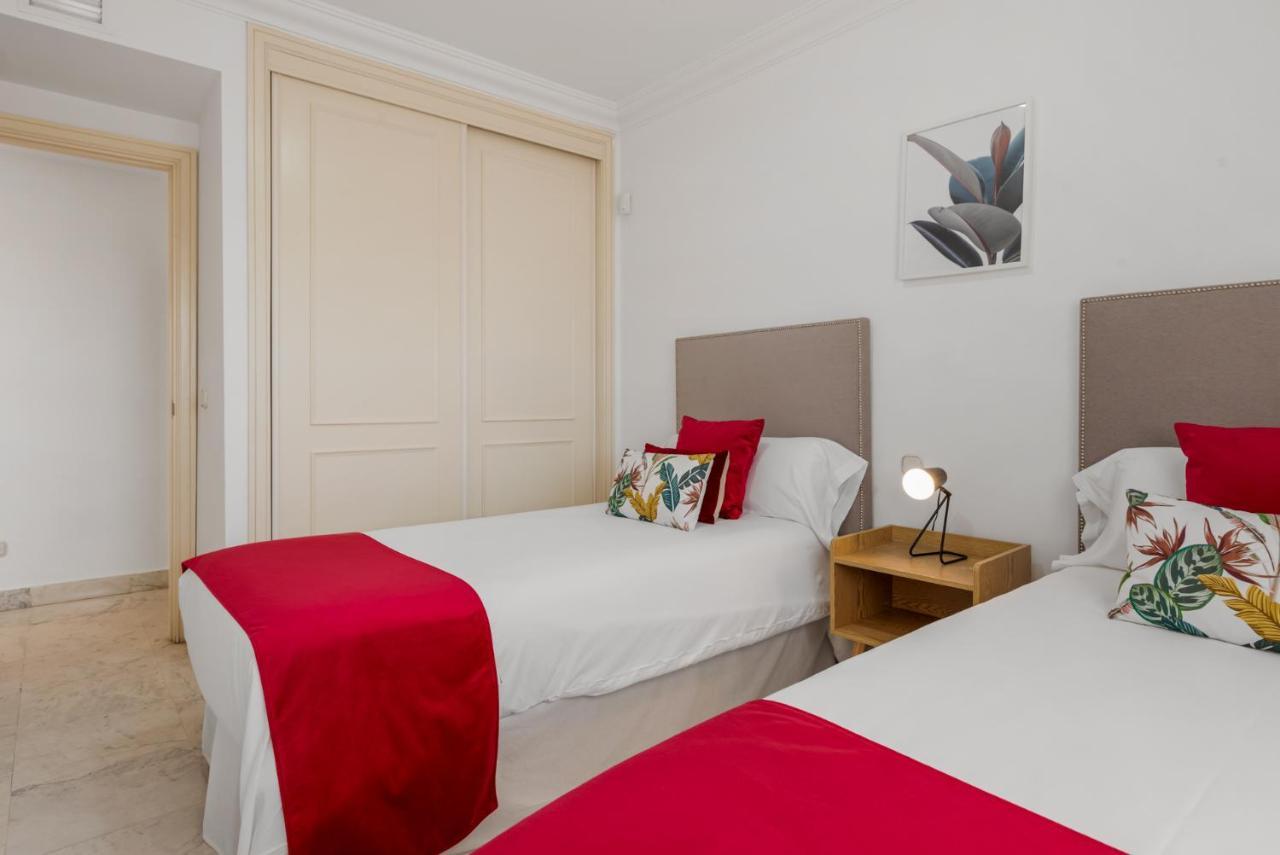 3 Bedroom Apartment In Top Location ماربيا المظهر الخارجي الصورة
